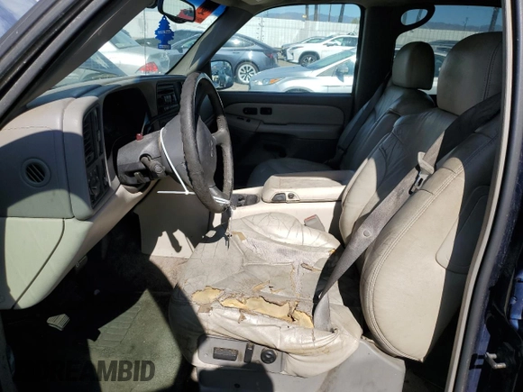 2001 GMC Yukon SLT z VIN 1GKEC13T21J264040, wystawiony jako Copart lot #46282145 z przebiegiem 136 264 mil mil oraz Szkoda całkowita • Salvage title. Historia ofert i sprzedaży dostępna na DreamBid. Obrazek 7.