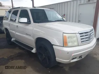 2004 Cadillac Escalade z VIN 1GYEK63N44R189287, wystawiony jako IAAI lot #41761942 z przebiegiem 276 121 mil mil oraz . Historia ofert i sprzedaży dostępna na DreamBid. Obrazek 1.