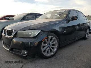 2011 BMW 3 Series 328i with VIN WBAPH7G55BNM58606, listed as a Copart auction lot 43454655 with 203,647 mi miles and Salvage Title. Bid and sale history available at carsss.com. Image 1.