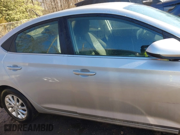 2022 Hyundai Accent SE with VIN 3KPC24A64NE157918, listed as a IAAI auction lot 41444230 with 24,912 mi miles. Bid and sale history available at carsss.com. Image 12.