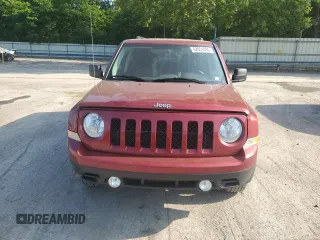 2015 Jeep Patriot High Altitude with VIN 1C4NJRFBXFD272296, listed as a Copart auction lot 62051095 with 118,496 mi miles and Salvage title. Bid and sale history available at DreamBid. Image 5.