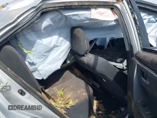 2018 Toyota Corolla L z VIN 2T1BURHE5JC068433, wystawiony jako IAAI lot #42236630 z przebiegiem Nie podano mil oraz . Historia ofert i sprzedaży dostępna na DreamBid. Obrazek 8.
