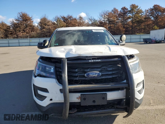 2016 Ford Utility Police Interceptor with VIN 1FM5K8AR5GGC95704, listed as a Copart auction lot 75960233 with 168,894 mi miles and Non Repairable. Bid and sale history available at carsss.com. Image 5.