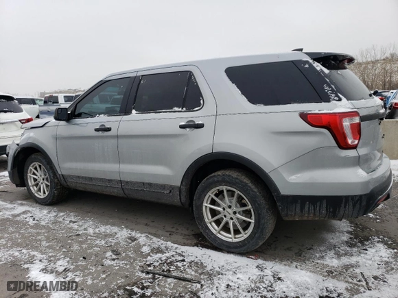 2016 Ford Utility Police Interceptor with VIN 1FM5K8AR8GGB07533, listed as a Copart auction lot 45907335 with NaN miles and Salvage Title. Bid and sale history available at carsss.com. Image 2.