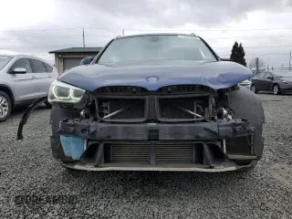 2016 BMW X1 xDrive28i with VIN WBXHT3C33G5E49242, listed as a Copart auction lot 51947625 with 105,538 mi miles and Salvage Title. Bid and sale history available at carsss.com. Image 5.