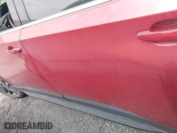 2021 Chevrolet Traverse LT Cloth with VIN 1GNERGKW5MJ113147, listed as a IAAI auction lot 42510509 with 70,214 mi miles and . Bid and sale history available at DreamBid. Image 14.