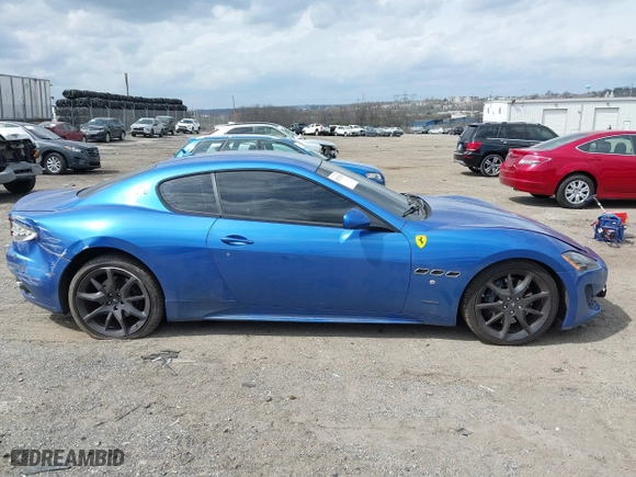 2013 Maserati GranTurismo Sport with VIN ZAM45VLA7D0073503, listed as a IAAI auction lot 41921102 with 53,436 mi miles. Bid and sale history available at carsss.com. Image 13.