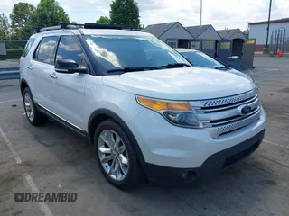 2013 Ford Explorer XLT z VIN 1FM5K7D83DGC28124, wystawiony jako IAAI lot #42331930 z przebiegiem 293 481 mil mil oraz . Historia ofert i sprzedaży dostępna na DreamBid. Obrazek 1.