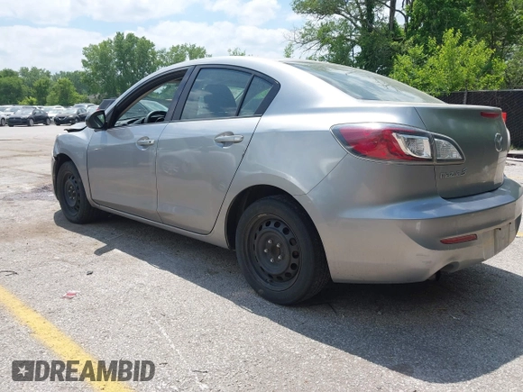 2013 Mazda 3 i SV with VIN JM1BL1TG3D1770465, listed as a IAAI auction lot 42273000 with 190,627 mi miles and . Bid and sale history available at DreamBid. Image 3.