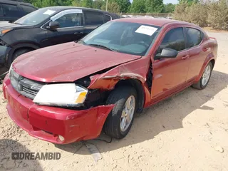 2008 Dodge Avenger SXT z VIN 1B3LC56K98N166608, wystawiony jako IAAI lot #42151275 z przebiegiem 203 663 mil mil oraz . Historia ofert i sprzedaży dostępna na DreamBid. Obrazek 2.
