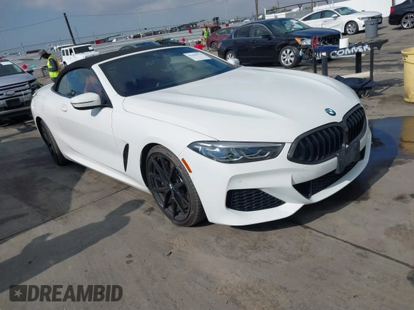 2021 BMW 8 Series 840i with VIN WBADZ2C0XMCG06912, listed as a IAAI auction lot 41450374 with 17,414 mi miles. Bid and sale history available at carsss.com. Image 1.