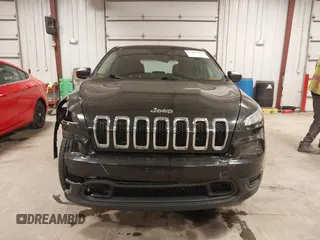 2016 Jeep Cherokee Sport with VIN 1C4PJMAB0GW321370, listed as a IAAI auction lot 41487094 with 131,336 mi miles and . Bid and sale history available at DreamBid. Image 13.