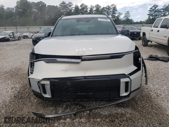 2024 Kia EV9 GT-Line with VIN KNDAEFS54R6035698, listed as a Copart auction lot 74137964 with 2,657 mi miles and Salvage Title. Bid and sale history available at carsss.com. Image 5.