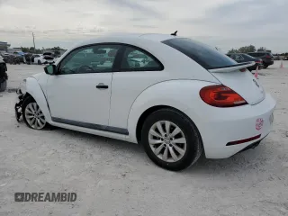 2017 Volkswagen Beetle 1.8T Fleet with VIN 3VWF17AT2HM616846, listed as a Copart auction lot 50401755 with 44,378 mi miles and Salvage Title. Bid and sale history available at carsss.com. Image 2.