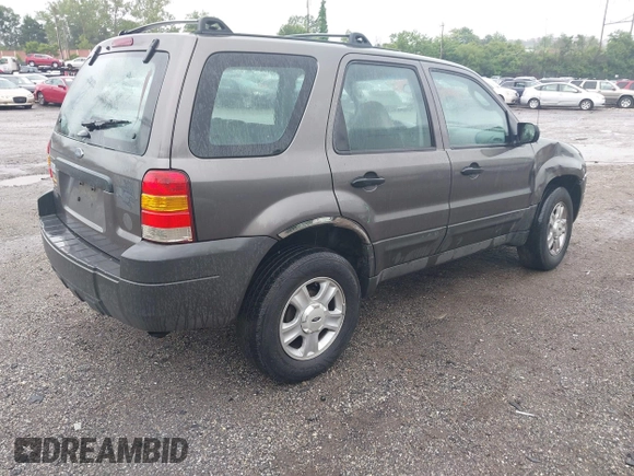 2005 Ford Escape XLS Value with VIN 1FMYU02Z75KC71339, listed as a IAAI auction lot 42373191 with 143,639 mi miles and . Bid and sale history available at DreamBid. Image 4.