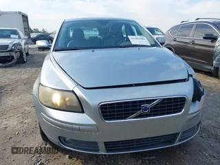 2006 Volvo S40 2.5L Turbo с VIN YV1MS682262183879, выставлен на аукционе IAAI как лот 41683301 с пробегом 134 233 миль миль и . История ставок и продаж доступна на DreamBid. Изображение 12.