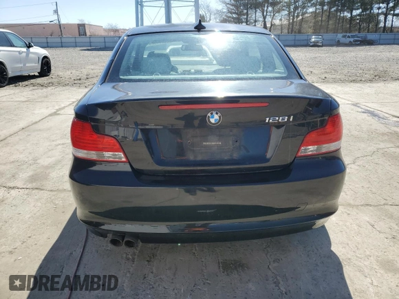 2009 BMW 1 Series 128i with VIN WBAUP93519VF48985, listed as a Copart auction lot 50715925 with 105,590 mi miles and Salvage title. Bid and sale history available at DreamBid. Image 6.