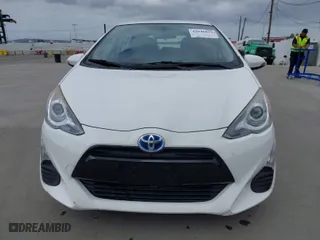 2016 Toyota Prius c One with VIN JTDKDTB38G1121451, listed as a IAAI auction lot 42040833 with 68,851 mi miles. Bid and sale history available at carsss.com. Image 6.