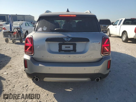 2024 MINI Countryman Cooper S with VIN WMZ53BR03R3S27030, listed as a Copart auction lot 74133204 with 10,683 mi miles and Salvage Title. Bid and sale history available at carsss.com. Image 6.
