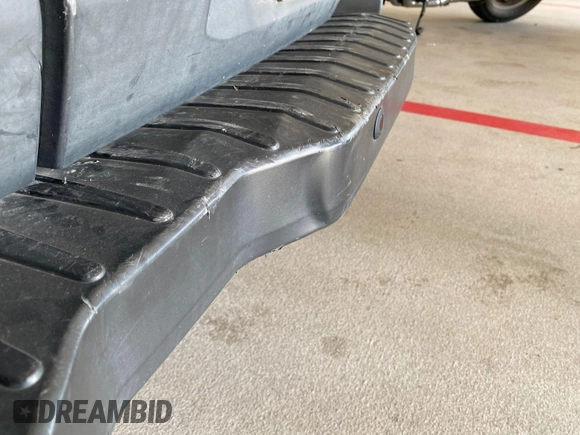 2019 Ford Transit with VIN 1FTYE1YM0KKB31938, listed as a IAAI auction lot 42667322 with 196,239 mi miles and . Bid and sale history available at DreamBid. Image 5.
