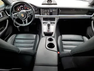 2017 Porsche Panamera Turbo с VIN WP0AF2A79HL150774, выставлен на аукционе Copart как лот 73202514 с пробегом 34 972 миль миль и Списание • Salvage title. История ставок и продаж доступна на DreamBid. Изображение 8.