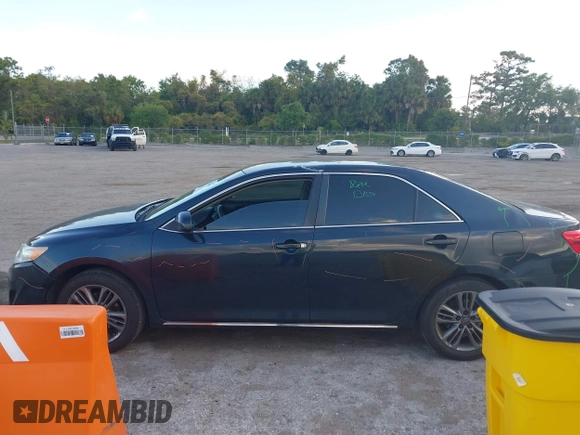 2014 Toyota Camry L with VIN 4T4BF1FK7ER349244, listed as a IAAI auction lot 42040599 with 186,545 mi miles. Bid and sale history available at carsss.com. Image 15.