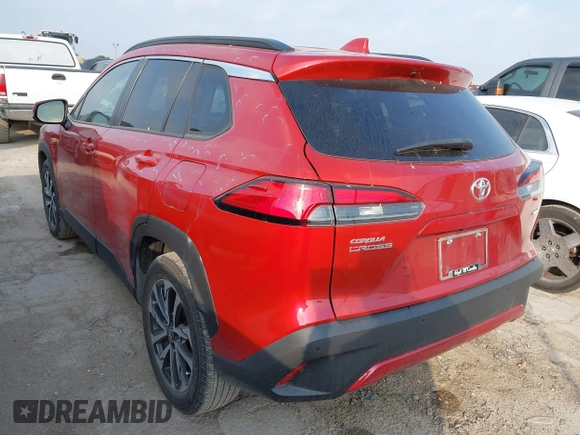 2022 Toyota Corolla Cross XLE with VIN 7MUEAAAG2NV004274, listed as a IAAI auction lot 42057280 with 21,734 mi miles and . Bid and sale history available at DreamBid. Image 3.