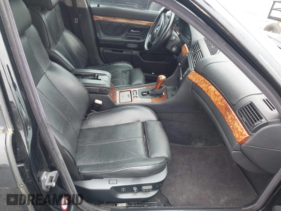 2001 BMW 7 Series 740i with VIN WBAGG83461DN87920, listed as a IAAI auction lot 41932224 with Not provided miles and . Bid and sale history available at DreamBid. Image 5.
