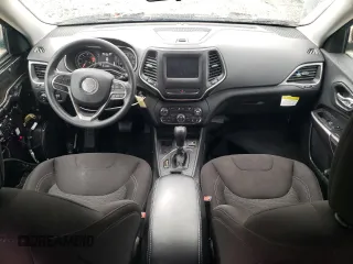 2019 Jeep Cherokee Latitude с VIN 1C4PJLCB5KD357468, выставлен на аукционе Copart как лот 57979625 с пробегом 69 644 миль миль и Списание • Salvage title. История ставок и продаж доступна на DreamBid. Изображение 8.