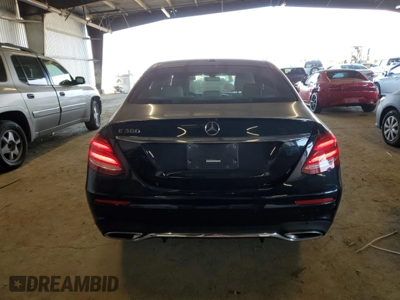 2017 Mercedes-Benz E 300 Luxury with VIN WDDZF4JB1HA157271, listed as a Copart auction lot 43200285 with 36,085 mi miles and Salvage title. Bid and sale history available at DreamBid. Image 6.