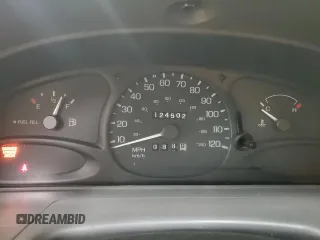 2002 Ford Escort Fleet Standard z VIN 3FAFP13P82R144456, wystawiony jako Copart lot #58832935 z przebiegiem 124 502 mil mil oraz Szkody całkowita. Historia ofert i sprzedaży dostępna na DreamBid. Obrazek 9.
