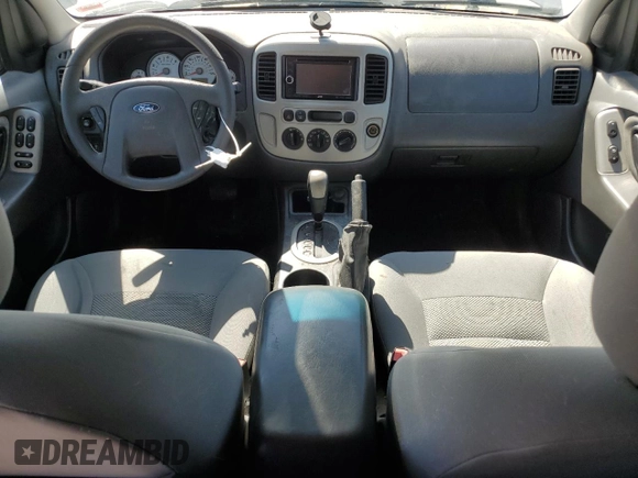 2006 Ford Escape XLT with VIN 1FMYU03Z26KA72974, listed as a Copart auction lot 72524674 with 221,479 mi miles and Salvage Title. Bid and sale history available at carsss.com. Image 8.