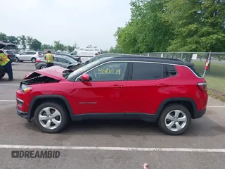 2018 Jeep Compass Latitude с VIN 3C4NJDBB7JT223360, выставлен на аукционе IAAI как лот 42406279 с пробегом 15 410 миль миль и . История ставок и продаж доступна на DreamBid. Изображение 14.