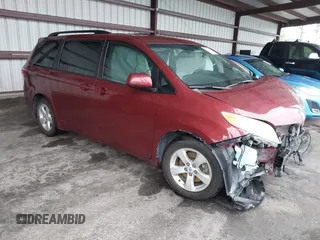 2016 Toyota Sienna LE AAS с VIN 5TDKK3DC0GS760526, выставлен на аукционе IAAI как лот 42424888 с пробегом 102 036 миль миль и . История ставок и продаж доступна на DreamBid. Изображение 1.