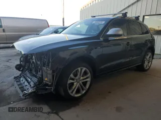 2014 Audi SQ5 Prestige with VIN WA1VGAFP8EA030743, listed as a Copart auction lot 76063284 with 109,152 mi miles and Salvage Title. Bid and sale history available at carsss.com. Image 1.