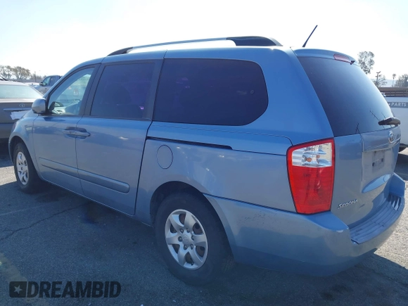 2009 Kia Sedona LX with VIN KNDMB233396300879, listed as a IAAI auction lot 41753122 with 183,754 mi miles. Bid and sale history available at carsss.com. Image 14.
