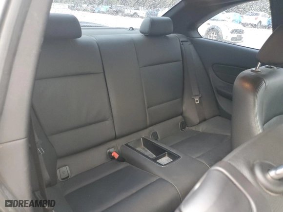2011 BMW 1 Series 135i with VIN WBAUC9C53BVM09102, listed as a Copart auction lot 80942534 with 132,038 mi miles and Salvage Title. Bid and sale history available at carsss.com. Image 10.