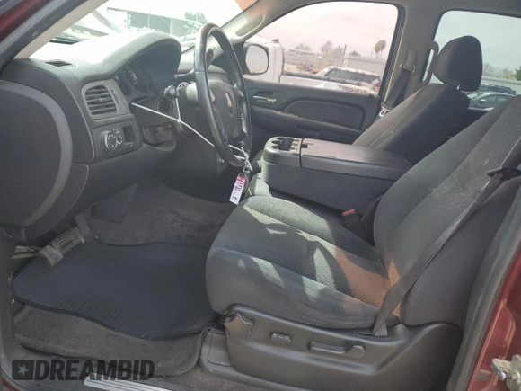 2008 Chevrolet Tahoe LS z VIN 1GNFC13C58R199252, wystawiony jako Copart lot #45808825 z przebiegiem 161 447 mil mil oraz Szkoda całkowita • Salvage title. Historia ofert i sprzedaży dostępna na DreamBid. Obrazek 7.