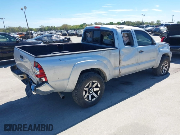 2009 Toyota Tacoma with VIN 5TEUU42N79Z602719, listed as a IAAI auction lot 41750519 with 214,172 mi miles. Bid and sale history available at carsss.com. Image 4.