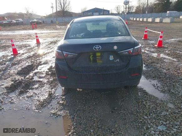 2017 Toyota Yaris iA with VIN 3MYDLBYVXHY185262, listed as a IAAI auction lot 41658750 with 91,326 mi miles. Bid and sale history available at carsss.com. Image 16.