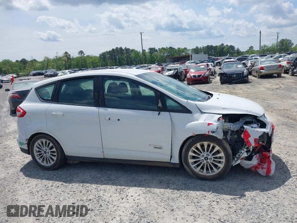 2017 Ford C-Max Energi SE with VIN 1FADP5EU8HL100904, listed as a IAAI auction lot 41474814 with 60,780 mi miles. Bid and sale history available at carsss.com. Image 13.