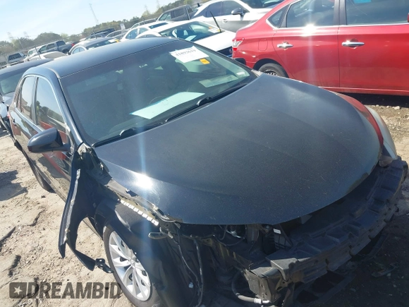 2015 Toyota Camry XLE with VIN 4T4BF1FK4FR499359, listed as a IAAI auction lot 41893619 with 1 mi miles. Bid and sale history available at carsss.com. Image 6.
