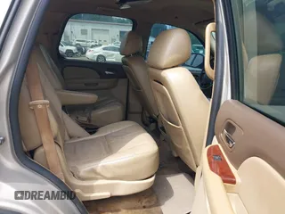 2010 Chevrolet Tahoe LT с VIN 1GNUCBE09AR216446, выставлен на аукционе IAAI как лот 42002298 с пробегом 278 738 миль миль и . История ставок и продаж доступна на DreamBid. Изображение 8.