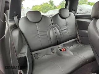 2006 MINI Hardtop S z VIN WMWRE33526TN28483, wystawiony jako Copart lot #64806175 z przebiegiem 76 419 mil mil oraz Szkoda całkowita • Salvage title. Historia ofert i sprzedaży dostępna na DreamBid. Obrazek 10.