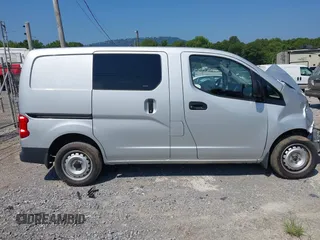 2019 Nissan NV200 Compact Cargo S with VIN 3N6CM0KNXKK699172, listed as a IAAI auction lot 40029579 with 143,429 mi miles. Bid and sale history available at carsss.com. Image 13.