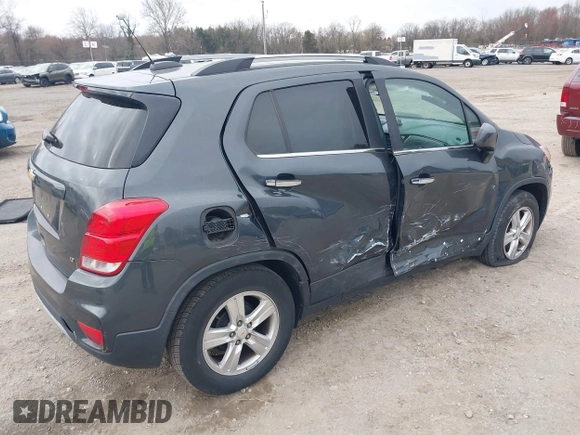 2018 Chevrolet Trax LT with VIN KL7CJLSB7JB674238, listed as a IAAI auction lot 41909657 with 115,875 mi miles. Bid and sale history available at carsss.com. Image 4.