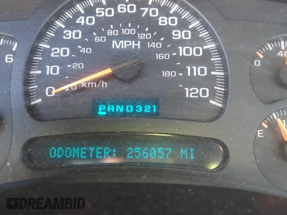 2004 Chevrolet Tahoe Z71 z VIN 1GNEK13T14R275140, wystawiony jako IAAI lot #41986825 z przebiegiem 256 057 mil mil oraz . Historia ofert i sprzedaży dostępna na DreamBid. Obrazek 7.