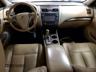 2015 Nissan Altima S z VIN 1N4BL3AP6FC464498, wystawiony jako Copart lot #38575914 z przebiegiem Nie podano mil oraz Nie do naprawy • Non repairable. Historia ofert i sprzedaży dostępna na DreamBid. Obrazek 8.