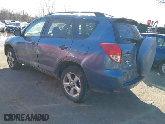 2006 Toyota RAV4 with VIN JTMBD33V565031424, listed as a IAAI auction lot 41457049 with 207,715 mi miles. Bid and sale history available at carsss.com. Image 3.