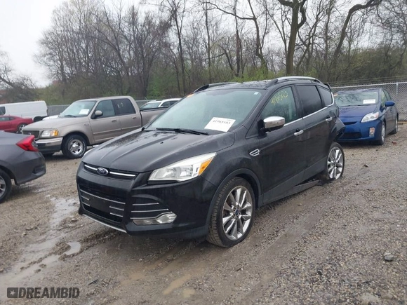 2014 Ford Escape SE with VIN 1FMCU9G94EUD64427, listed as a IAAI auction lot 41965103 with 66,429 mi miles. Bid and sale history available at carsss.com. Image 2.